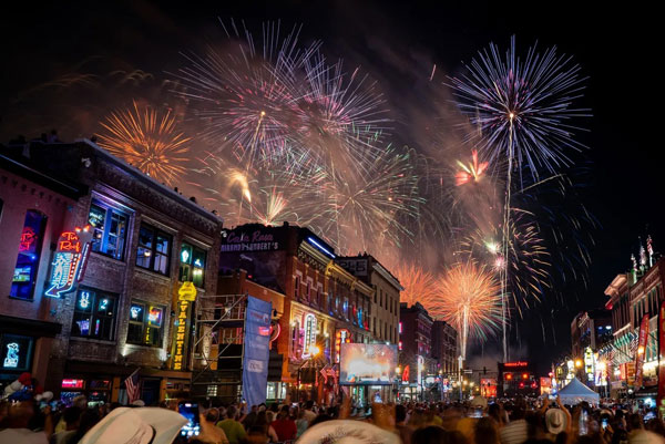 Let Freedom Sing! Music City July 4th